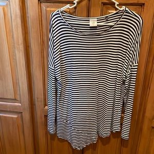 Cabi long sleeve top